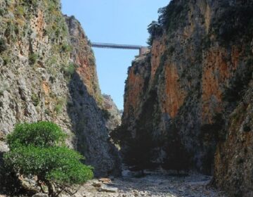 Χανιά: Νεκρός άνδρας εντοπίστηκε στο φαράγγι της Αράδαινας