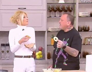 «Πρωινό μας»: Χαμός στον αέρα της εκπομπής με τα… «γαλλικά» του Δημήτρη Σκαρμούτσου
