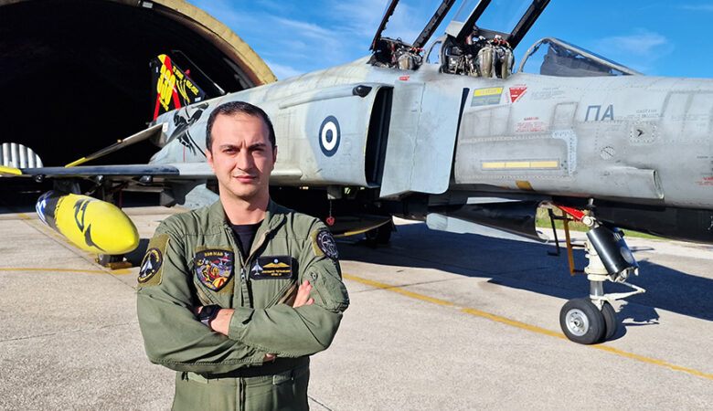 Πτώση F-4 στην Ανδραβίδα: Σήμερα το τελευταίο αντίο στον σμηναγό Στάθη Τσιτλακίδη