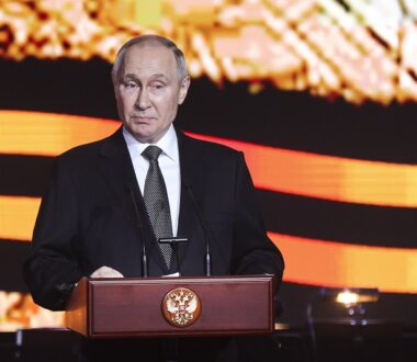Ρωσία: Ο Πούτιν υποσχέθηκε νίκη επί της Ουκρανίας από το Στάλινγκραντ 