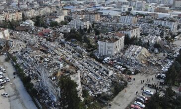 Τουρκία: Ξεπέρασαν τις 50.000 οι νεκροί από τους ισχυρούς σεισμούς στην Τουρκία