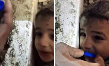 Τουρκία: Διασώστες δίνουν νερό σε εγκλωβισμένο παιδί στα χαλάσματα – Συγκλονιστικό βίντεο