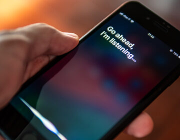 iPhone: Τι να κάνεις αν δεν σε «ακούει» η Siri