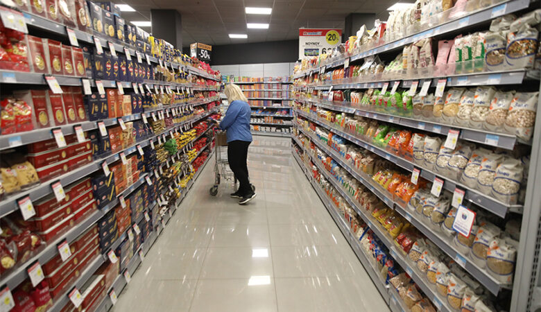 Από αρχές Μαρτίου θα είναι ορατές οι μειώσεις των τιμών στα σούπερ μάρκετ