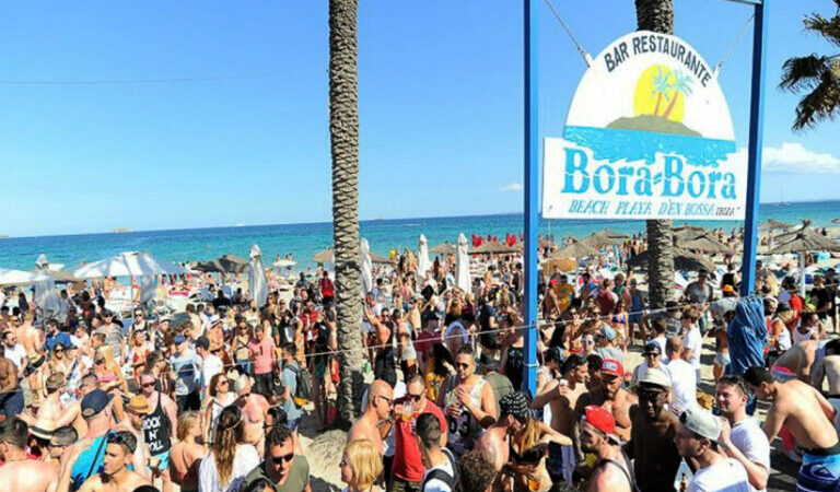 Κατεδαφίστηκε μετά από 40 χρόνια το διάσημο κλαμπ «Bora Bora» στην Ίμπιζα