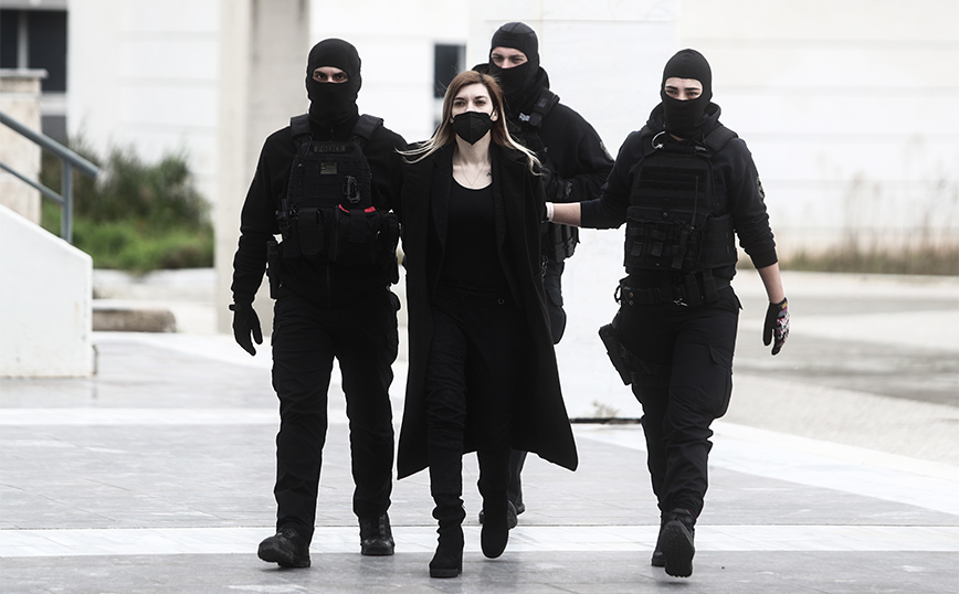 Ρούλα Πισπιρίγκου: Ξανά στο εδώλιο για τον θάνατο της Μαλένας και της Ίριδας