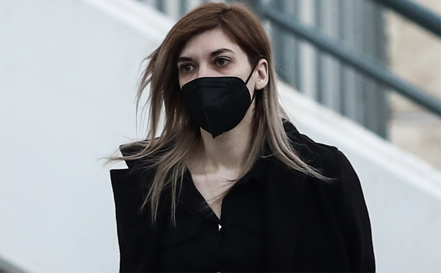 Δίκη Ρούλας Πισπιρίγκου: Την έκρηξη της προκάλεσε η «βροχή» ερωτήσεων της προέδρου – «Παίζουμε τις κουμπάρες»