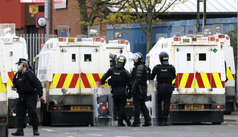 Βόρεια Ιρλανδία: Τρεις άνδρες συνελήφθησαν για την απόπειρα δολοφονίας αστυνομικού στην πόλη Όμαγ