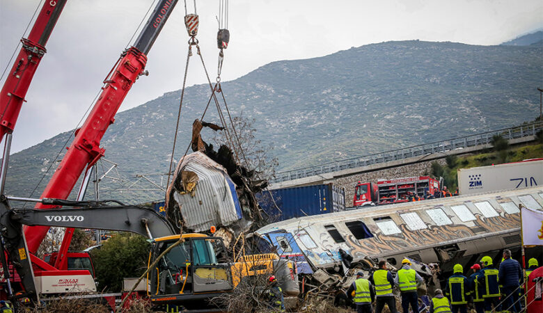 Σύγκρουση τρένων στα Τέμπη: Η παραγγελία του εισαγγελέα του Αρείου Πάγου Ισίδωρου Ντογιάκου για την τραγωδία