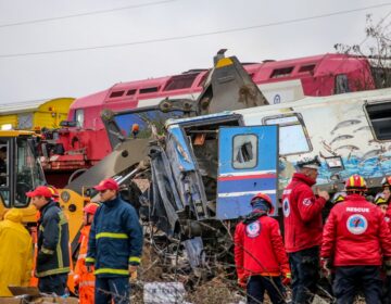 Σιδηροδρομικό δυστύχημα στα Τέμπη: Κατεπείγουσα έρευνα για τα βίντεο που παραδόθηκαν – Εντολή του Εφέτη Ανακριτή Λάρισας να ελεγχθεί το υλικό