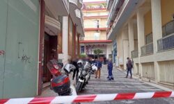 Τραγωδία στο Αγρίνιο: Τηλεφώνησε στη γυναίκα του και έπεσε από τον 3ο όροφο