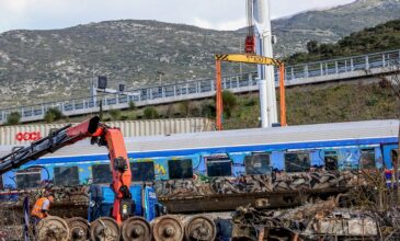 Σιδηροδρομική τραγωδία στα Τέμπη: Σοκάρει φωτογραφία από το εσωτερικό του 3ου βαγονιού του μοιραίου τρένου