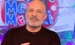Νίκος Μουτσινάς: «Έχει ακουστεί ότι με διώχνουν από τον ΣΚΑΙ, εκτός κι αν δεν μου το έχουν πει και κάνω το βλάκα»