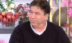Θάνος Αλεξανδρής: «Από το να βλέπουμε τους πολιτικούς, καλύτερα να βλέπω τον Μπισμπίκη να φιλά την Βανδή»