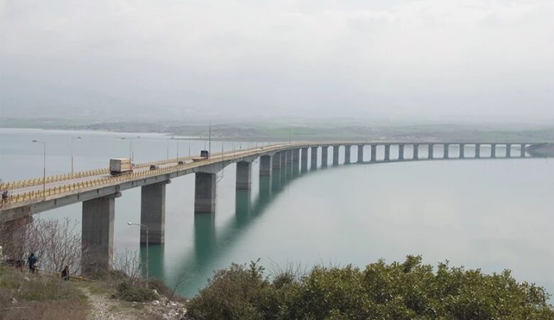 Έκλεισε για όλα τα οχήματα η Γέφυρα Σερβίων – Υπάρχει κίνδυνος κατάρρευσης