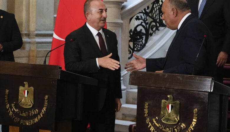 Τσαβούσογλου: «Κάνουμε σαφή βήματα για την εξομάλυνση των σχέσεών μας με την Αίγυπτο»