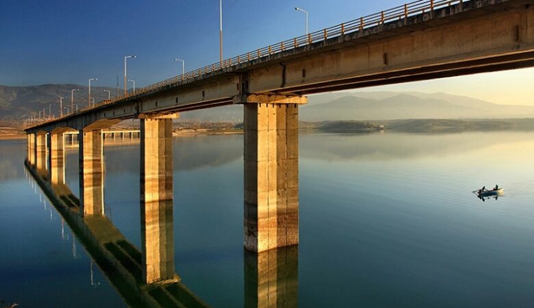 Κοζάνη: Κλειστή και για τους πεζούς η γέφυρα Σερβίων