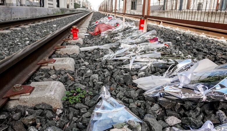 Τραγωδία στα Τέμπη: Άμεση υπογειοποίηση των σιδηροδρομικών γραμμών στην Λάρισα ζητά η Περιφέρεια