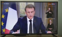 Μακρόν: «Η μεταρρύθμιση του συνταξιοδοτικού συστήματος είναι αναγκαία»