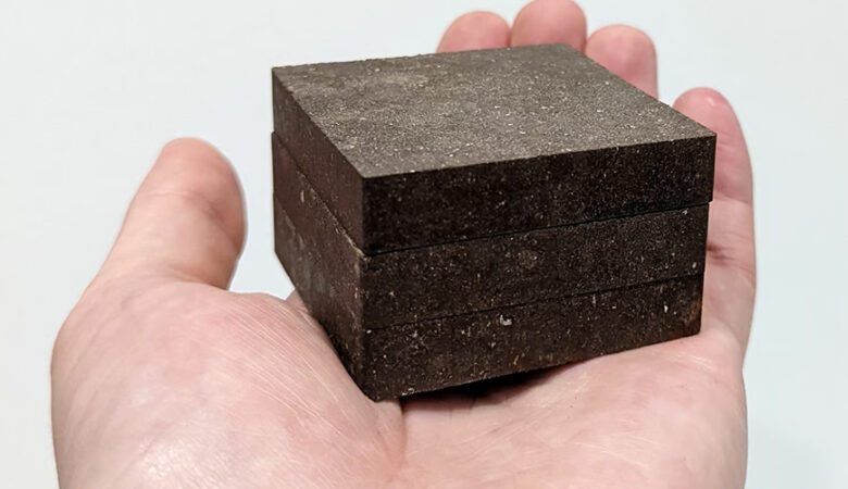 Επιστήμονες κατασκεύασαν το «κοσμικό» τούβλο που είναι δύο φορές πιο σκληρό απο το κανονικό