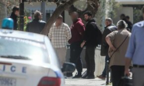 Νέα Σμύρνη: Προφυλακίστηκαν οι δυο κατηγορούμενοι στην υπόθεση μαστροπείας της 14χρονης
