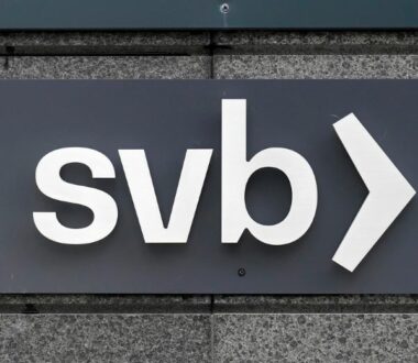 ΗΠΑ: Η First Citizens αγοράζει τη Silicon Valley Bank