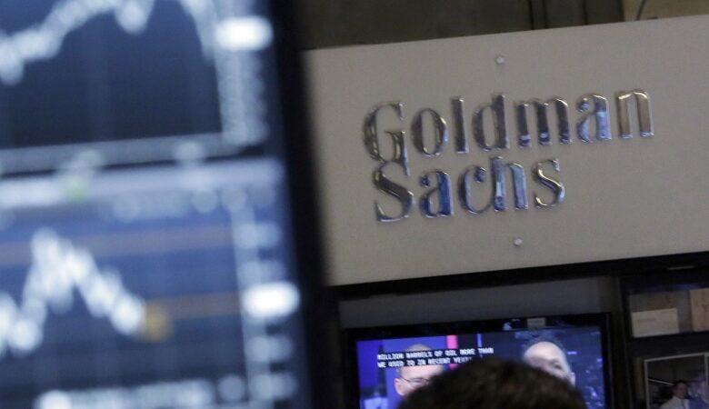 Goldman Sachs: Πιθανή η ανάκτηση της επενδυτικής βαθμίδας για την Ελλάδα πριν τις εκλογές