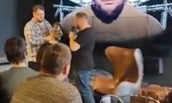 Έκρηξη στην Αγία Πετρούπολη: Έδωσαν αγαλματίδιο – βόμβα σε Ρώσο μπλόγκερ μέσα σε καφετέρια – Δείτε βίντεο