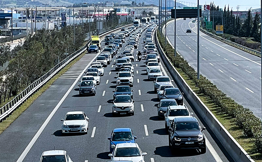 Τέλη Κυκλοφορίας: «Κλιμακωτό» πρόστιμο για εκπρόθεσμη πληρωμή και τέλος στις παρατάσεις