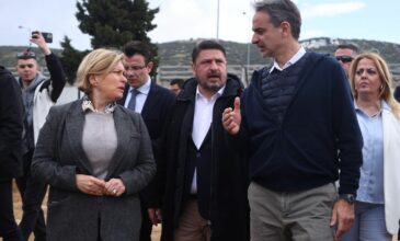 Μητσοτάκης: Καλύτερους μισθούς για να επιβραβεύσουμε τους ερευνητές και να προσελκύσουμε ανθρώπους