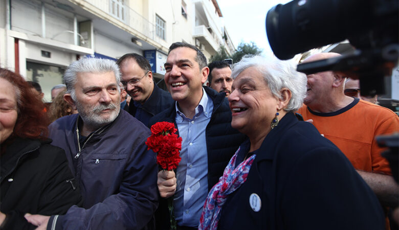 Τσίπρας: Αυτό είναι το τελευταίο Πάσχα που το τραπέζι θα είναι τόσο φτωχό