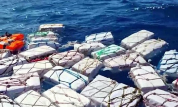 Σικελία: Εντοπίστηκαν στη θάλασσα δύο τόνοι ναρκωτικών – Δείτε βίντεο