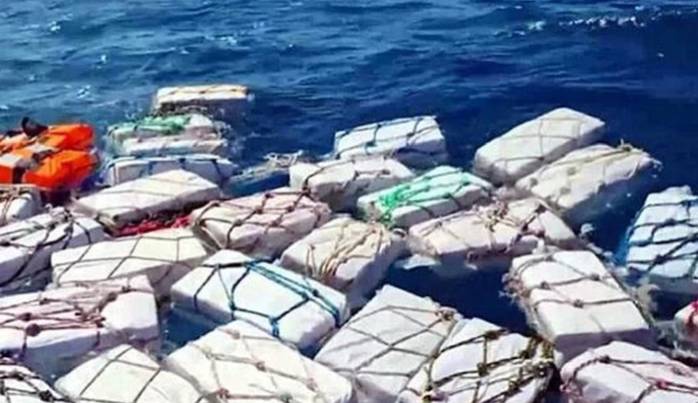 Σικελία: Εντοπίστηκαν στη θάλασσα δύο τόνοι ναρκωτικών – Δείτε βίντεο