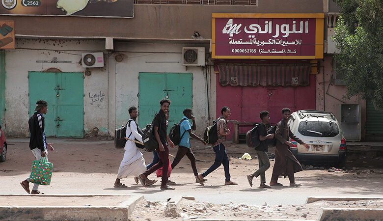 Σουδάν: «10.000 έως 20.000 άνθρωποι έχουν διαφύγει στο Τσαντ», σύμφωνα με τον ΟΗΕ