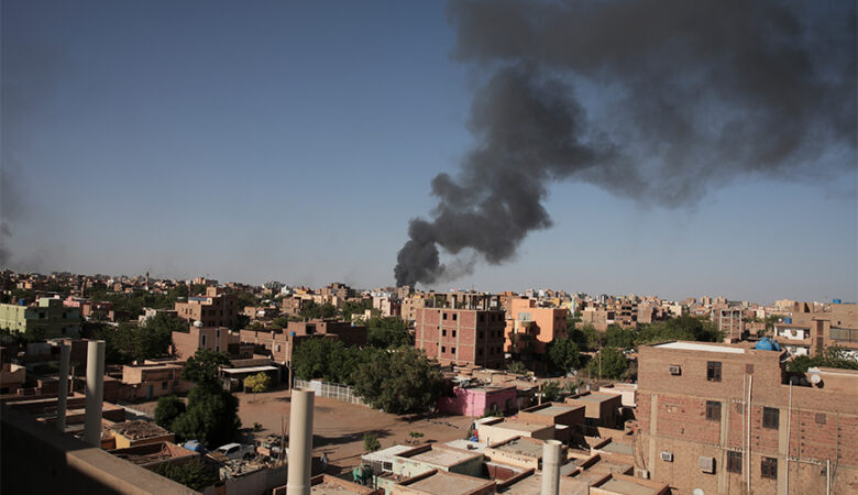 «Κόλαση» στο Σουδάν: Τι προβλέπει το σχέδιο «Κόσμος» για τον απεγκλωβισμό των Ελλήνων – Δεν σταματούν οι βομβαρδισμοί και οι μάχες