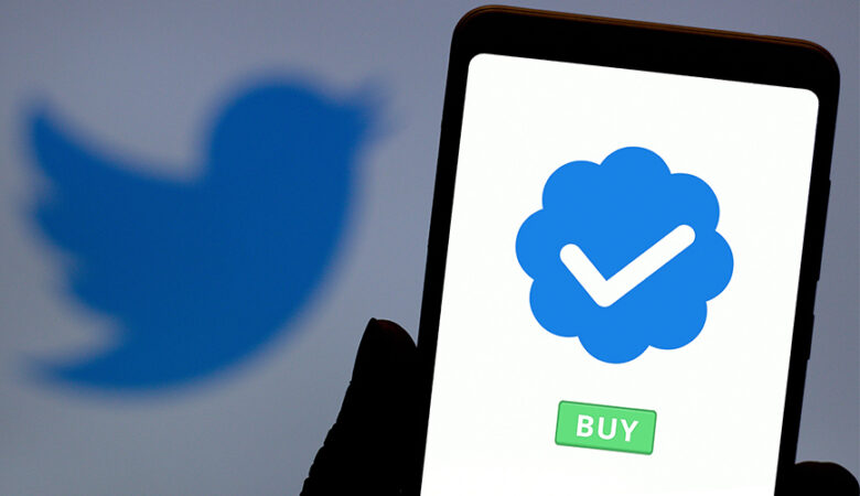 Έλον Μασκ: Mπλε τικ μόνο για όσους πληρώνουν στο Twitter
