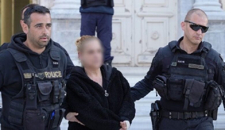 Προφυλακίστηκε η 48χρονη που έβαλε φωτιά στον σύζυγό της στη Μυτιλήνη