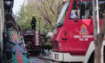 Ηράκλειο: Σπίτι τυλίχθηκε στις φλόγες και μεταφέρθηκε στο νοσοκομείο άνδρας με εγκαύματα
