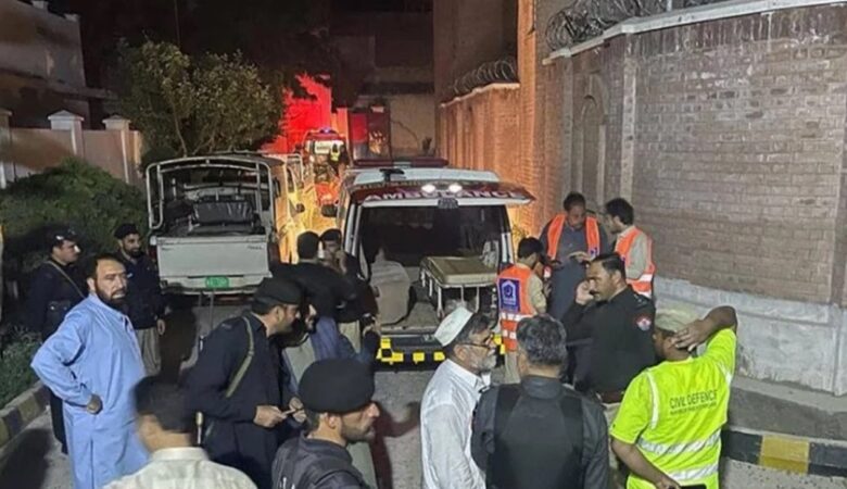 Πακιστάν: Εκρήξεις σε κτίριο της αντιτρομοκρατικής – Αναφορές για 13 νεκρούς και τουλάχιστον 50 τραυματίες