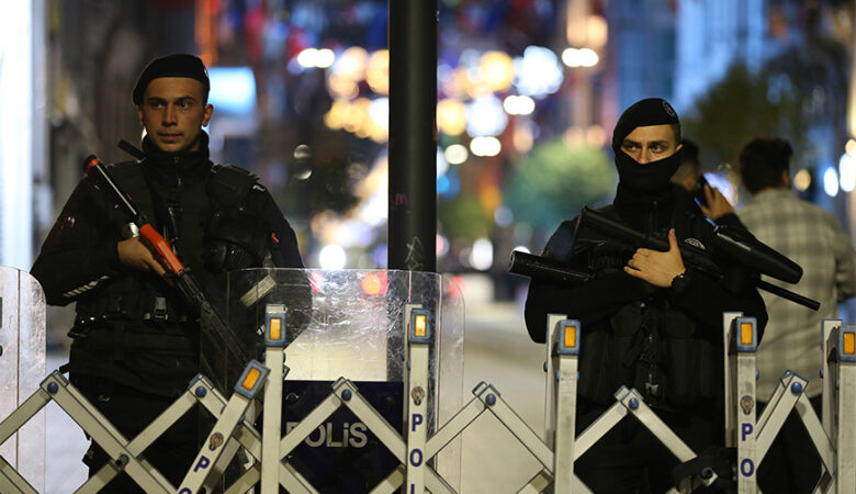 Τουρκία: Μεγάλη αντιτρομοκρατική επιχείρηση με στόχο το PKK – Τουλάχιστον 110 συλλήψεις