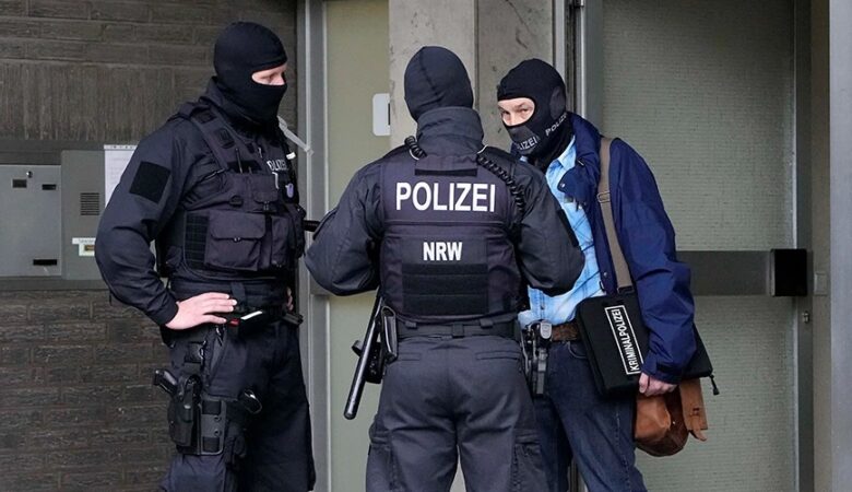 Γερμανία: Πυροβολισμοί σε εργοστάσιο της Mercedes κοντά στη Στουτγκάρδη – Ένας νεκρός και ένας τραυματίας