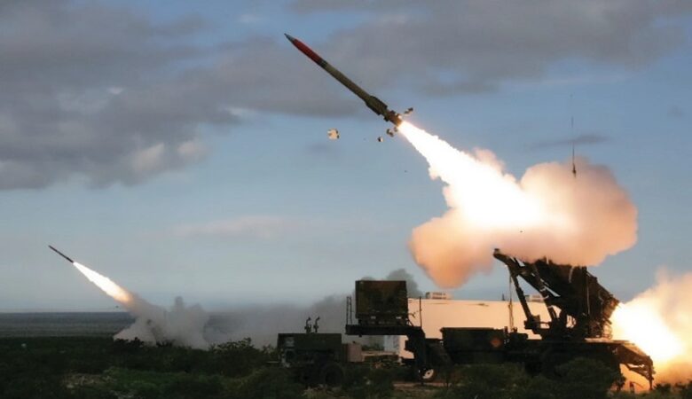 Πόλεμος στην Ουκρανία: «Καταρρίψαμε και τους 18 πυραύλους που εκτόξευσαν οι ρωσικές δυνάμεις» λένε οι Ουκρανοί