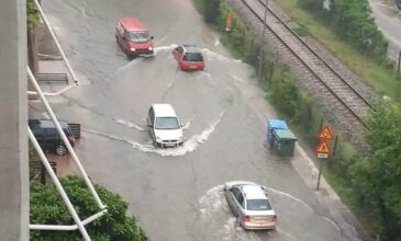 «Βούλιαξαν» τα Τρίκαλα από την σφοδρή νεροποντή που κράτησε 4 ώρες – Δείτε εικόνες