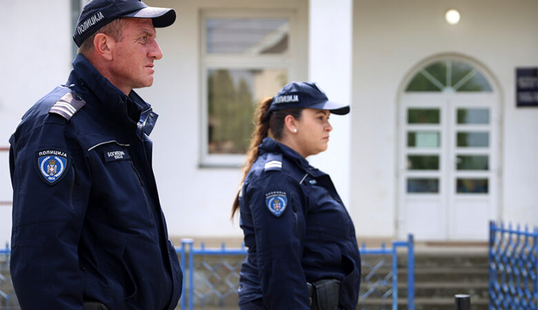 Επίθεση με τόξο μπροστά από την πρεσβεία του Ισραήλ στο Βελιγράδι με ένα νεκρό