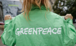 Η Ρωσία κήρυξε «ανεπιθύμητη» οργάνωση την Greenpeace