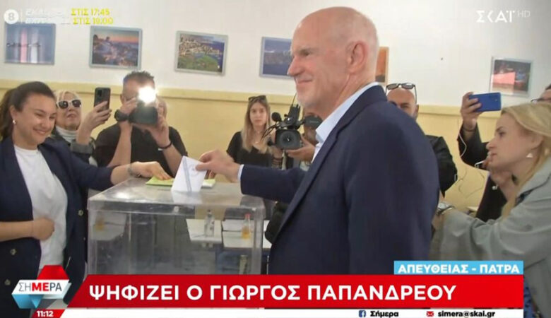 Εκλογές 2023: Στην Πάτρας ψήφισε ο Γιώργος Παπανδρέου – «Η Ελλάδα πρέπει να αλλάξει»