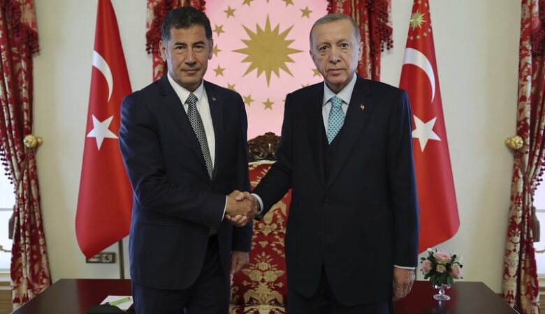 Τουρκία: Ερντογάν στηρίζει στον β΄ γύρο των προεδρικών εκλογών ο Σινάν Ογάν