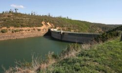 Μαντλίν ΜακΚάν: 16 χρόνια μετά η πορτογαλική αστυνομία ερευνά περιοχή γύρω από φράγμα για τα λείψανα της