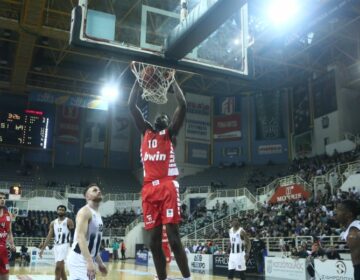 Basket League: Έκανε το 2-0 στις νίκες ο Ολυμπιακός επί του ΠΑΟΚ