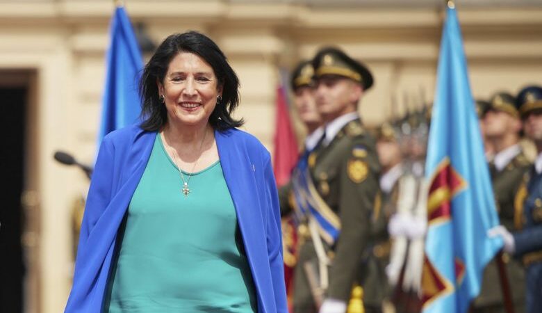 H Γεωργία ζητά να της χορηγηθεί καθεστώς υποψήφιας προς ένταξη στην ΕΕ για να «προστατευθεί» από τη Ρωσία